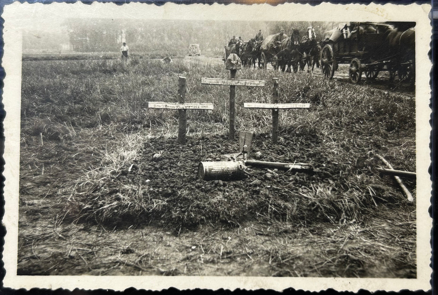 Wow! German WWII Photo KIA Grave W/ Sidecap, Gas Mask, Rifle