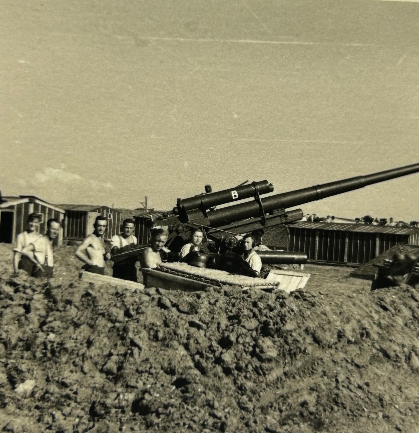 German WWII Luftwaffe Flak Artillery Gun Photo